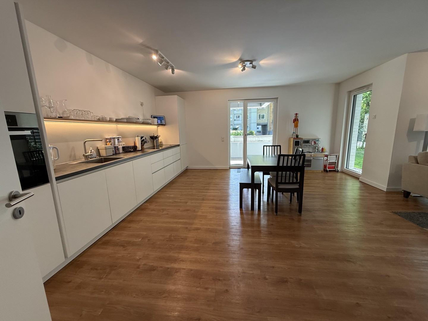 Wunderschöne Familienwohnung mit eigenem Garten - Nahe der Alster – Hamburg – Vorschaubild 5