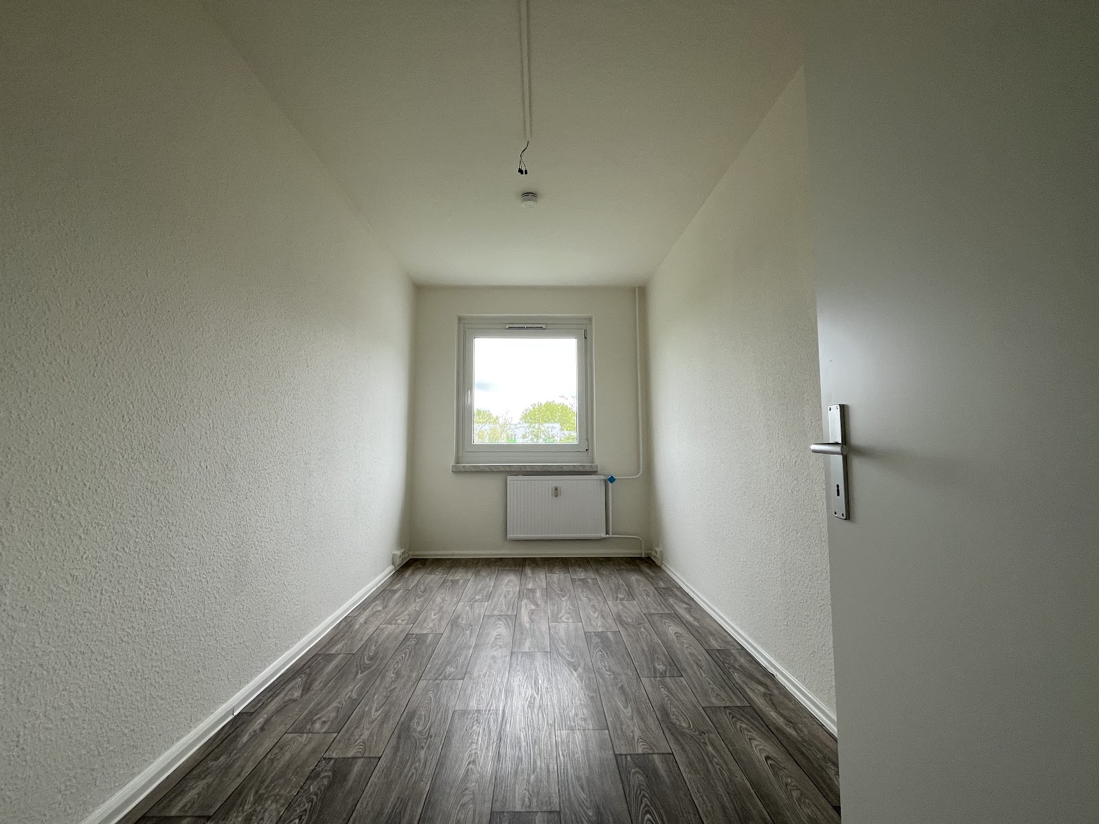 Frisch saniert mit Balkon – Ihr neues Zuhause wartet – Chemnitz – Vorschaubild 6