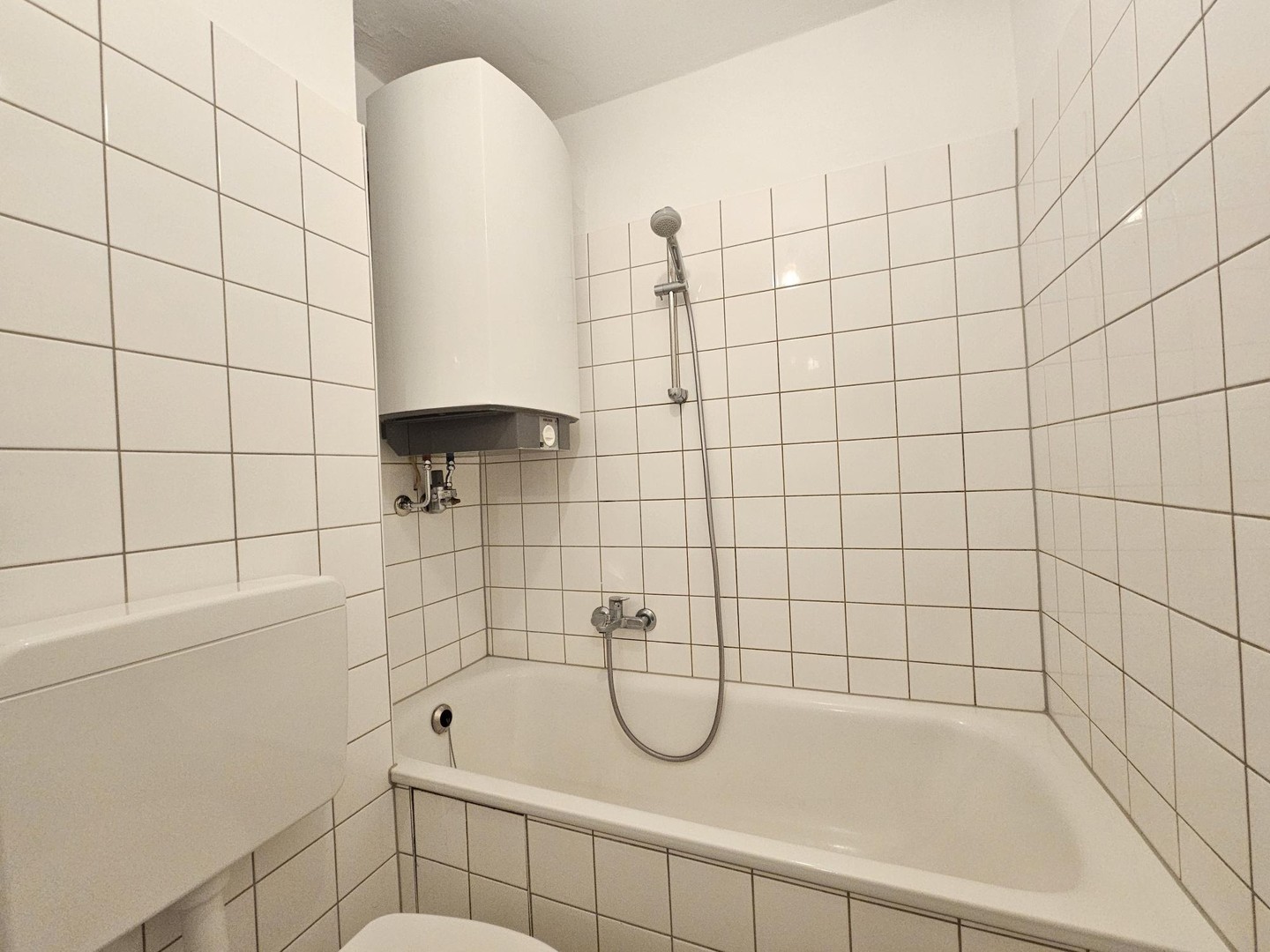 Kleine 1-Zimmer-Wohnung mit Balkon in Giesing – München – Vorschaubild 2