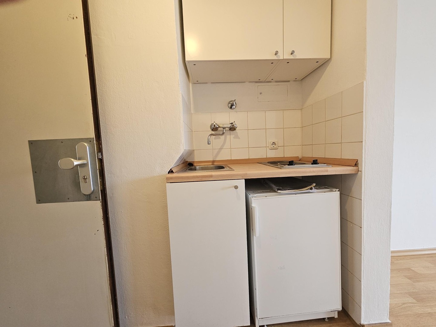 Kleine 1-Zimmer-Wohnung mit Balkon in Giesing – München – Vorschaubild 3