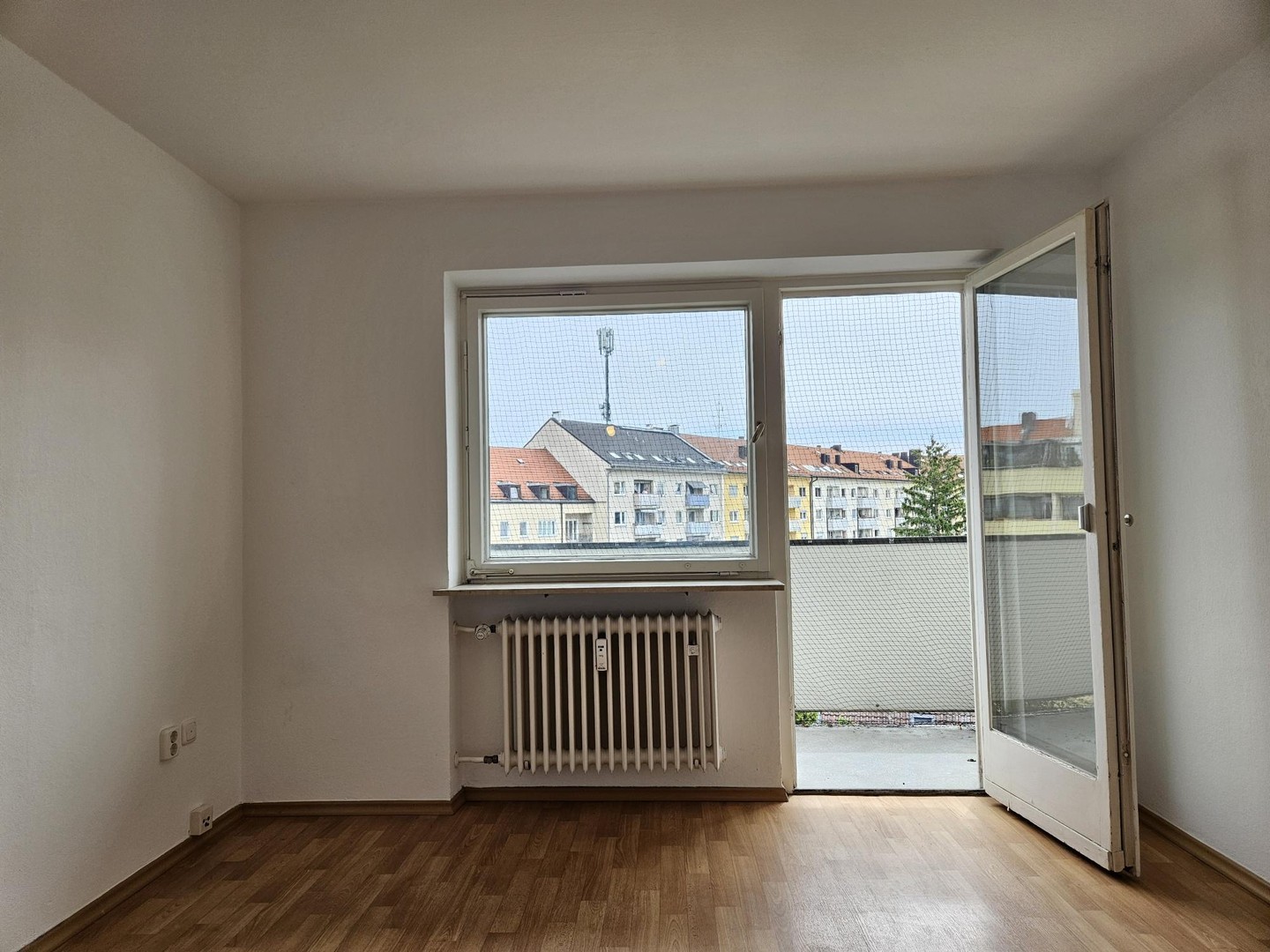 Kleine 1-Zimmer-Wohnung mit Balkon in Giesing – München – Vorschaubild 7