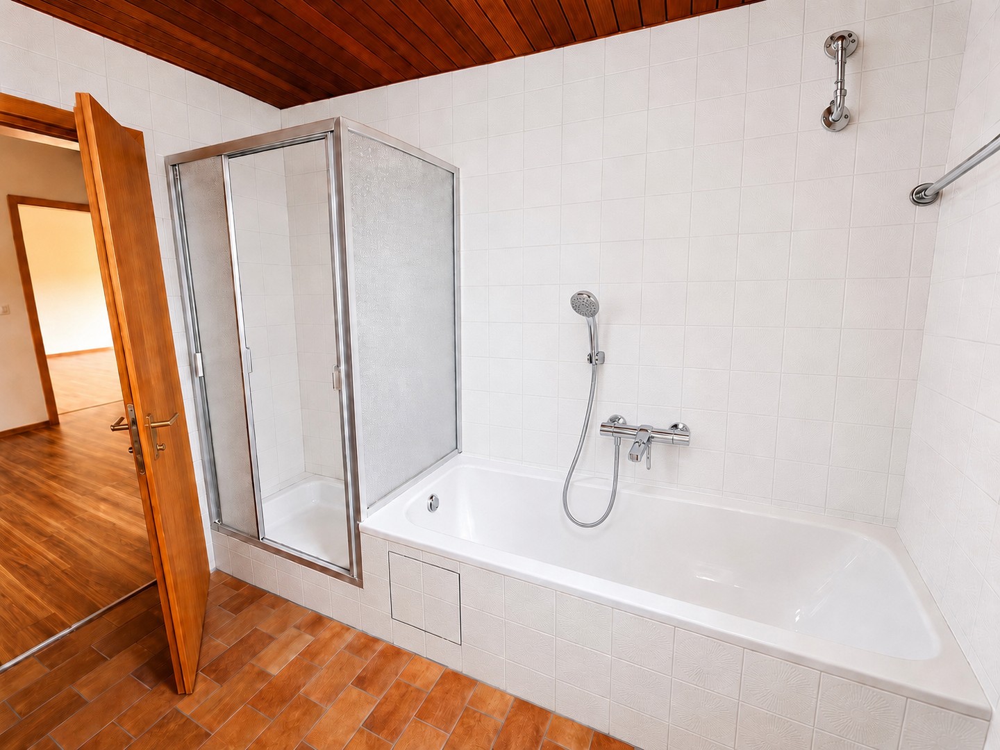 Großzügige 4-Zimmer-Wohnung mit Südbalkon und Klimaanlage in Wangen – Wangen – Vorschaubild 10