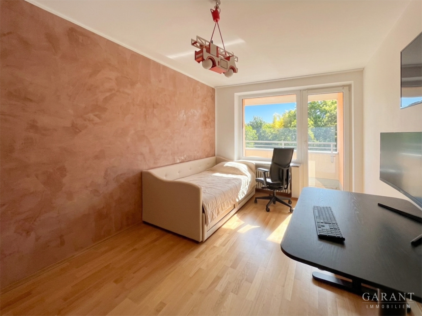 Moderne 3 Zimmer-Wohnung mit zwei Balkonen in München-Perlach – München – Vorschaubild 5