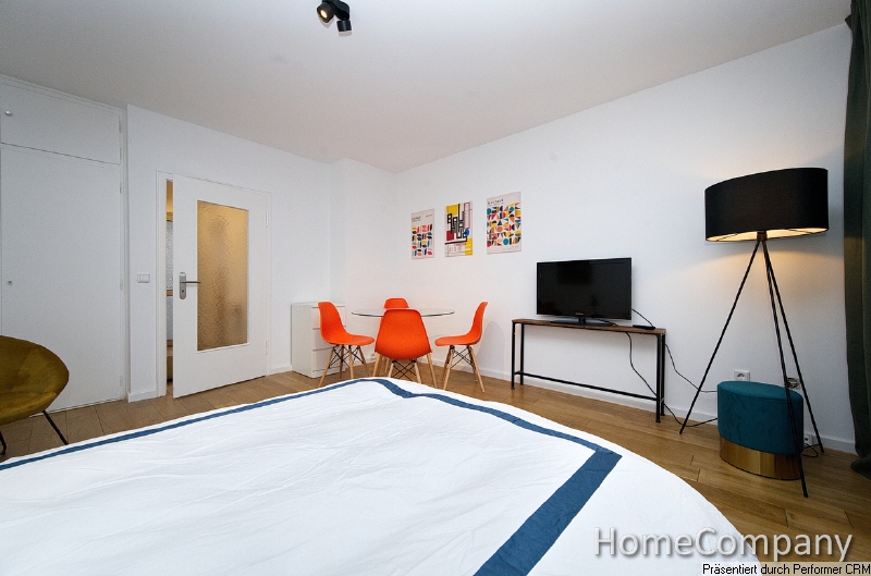 Apartment mit viel Komfort, Balkon und Internetzugang direkt am Hofgarten in Düsseldorf-Pempelfort – Düsseldorf – Vorschaubild 4