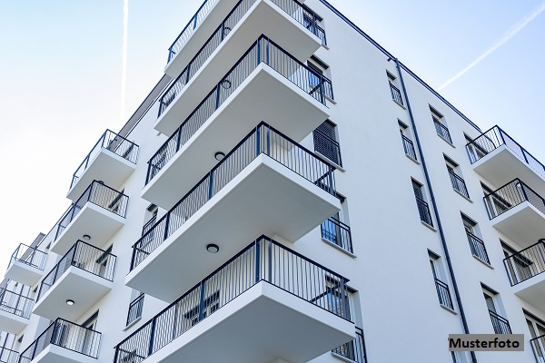 Große 2-Zimmer-Wohnung + provisionsfrei + – Berlin – Bild 1 von 1