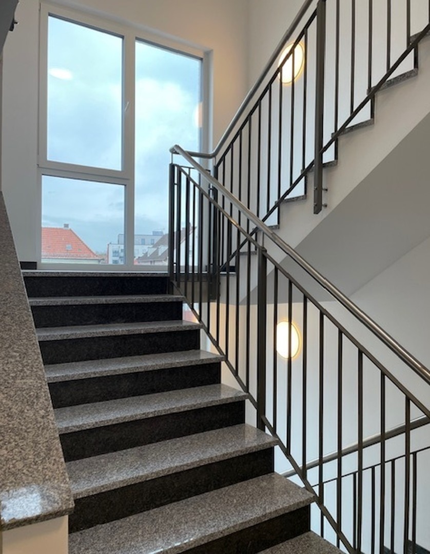2-Zimmer-Wohnung mit großem Balkon und Küchenzeile! – Bayern – Vorschaubild 4