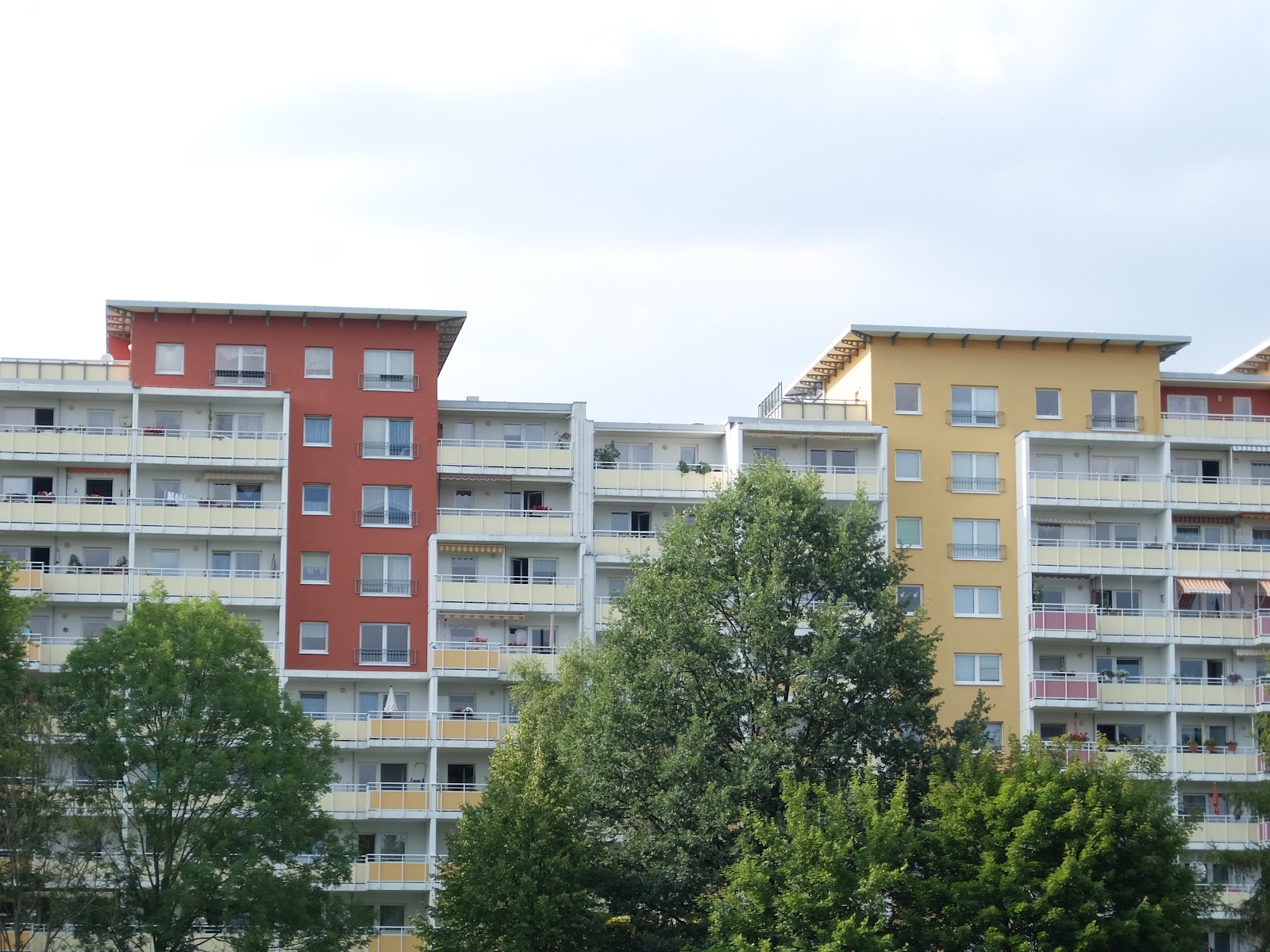 Teil-MÖBLIERTE Wohnung bequem für PENDLER zum einziehen ... – Chemnitz – Vorschaubild 10