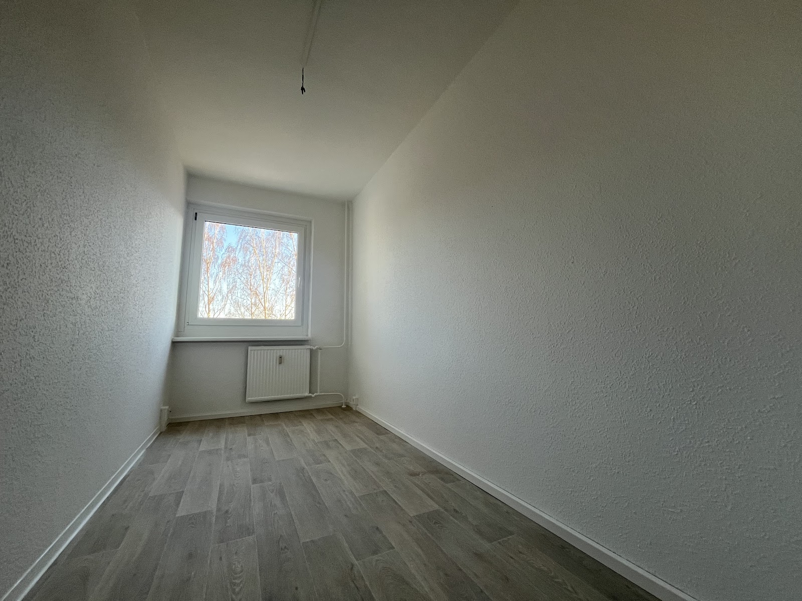 Gemeinsam neu starten – sanierte 3-Raum-Wohnung mit Tresen – Chemnitz – Vorschaubild 5