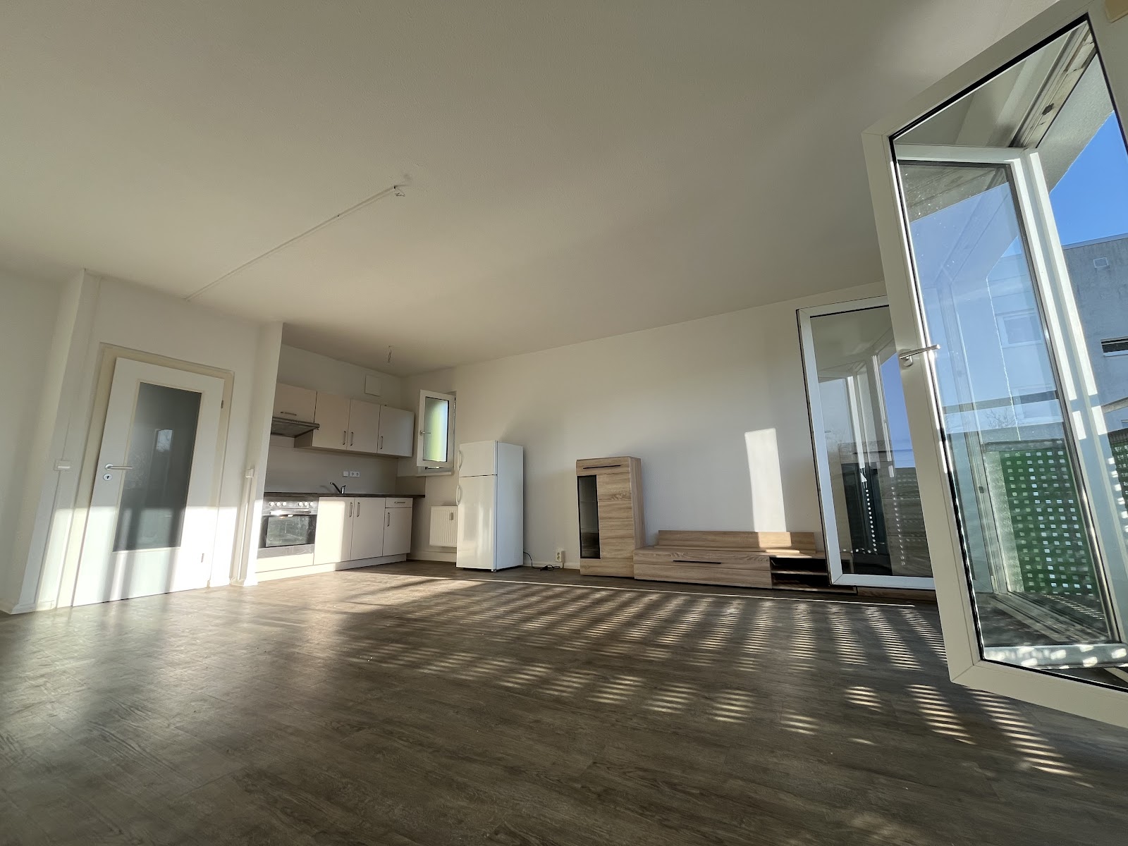 Sofort einziehen: Frisch sanierte Wohnung mit EBK