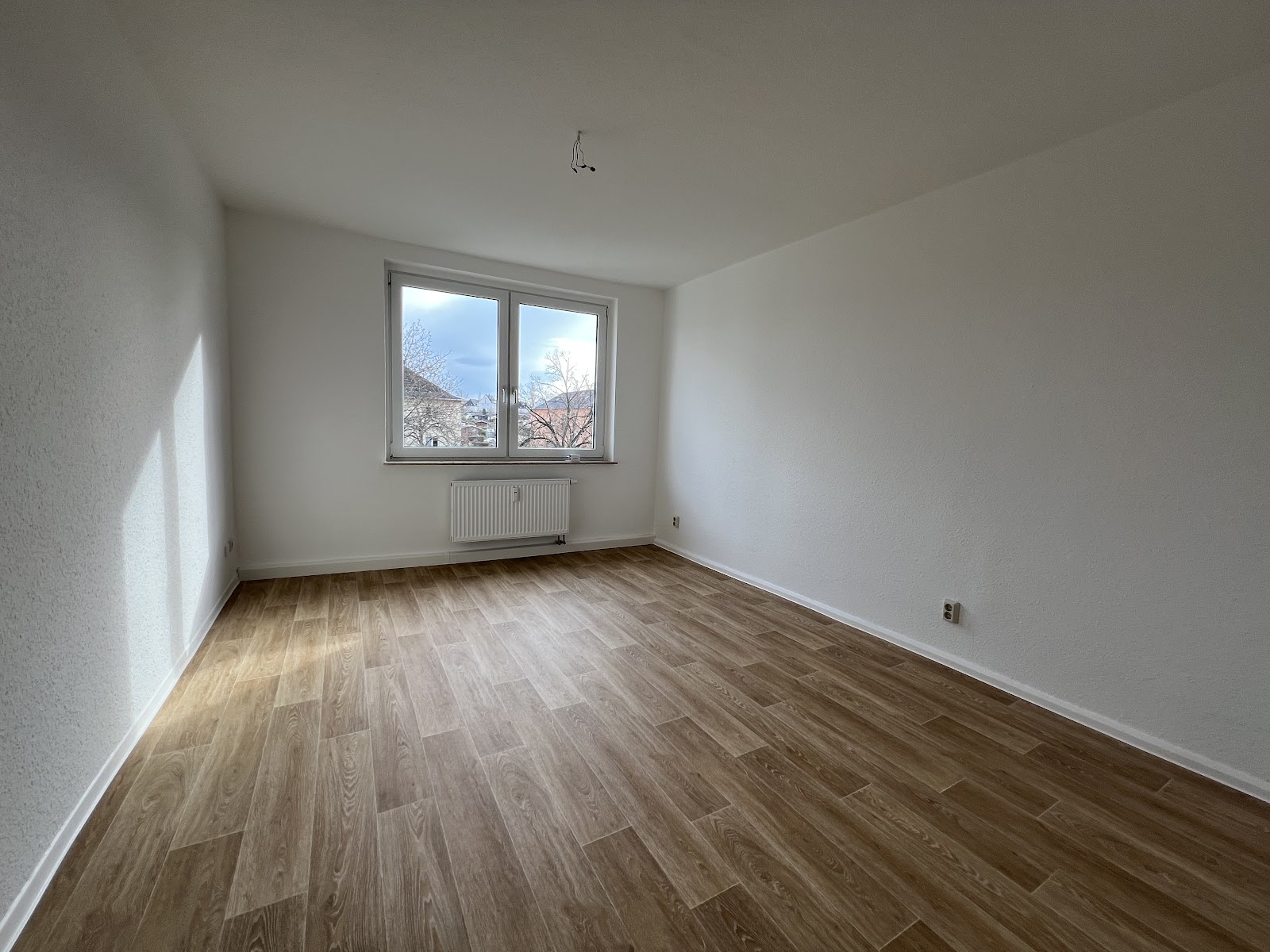 5-Zimmer-Wohnung plus Hauswirtschaftsraum auf 122 qm – Chemnitz – Vorschaubild 22