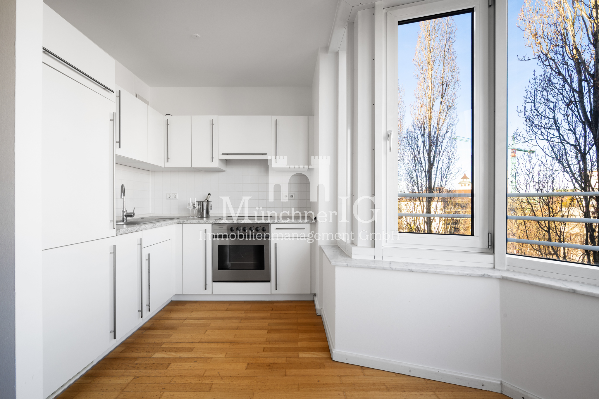 MÜNCHNER IG: Komfortable und schlichte 2-Zimmer-Wohnung in angesagter Innenstadtlage!! – München – Bild 1 von 13