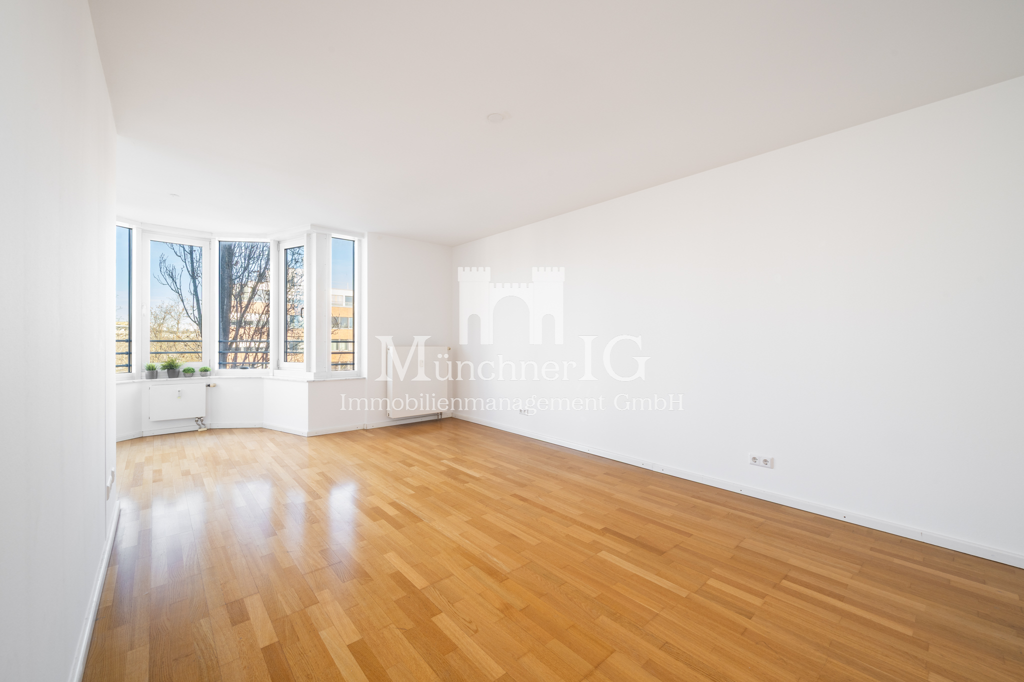 MÜNCHNER IG: Komfortable und schlichte 2-Zimmer-Wohnung in angesagter Innenstadtlage!! – München – Vorschaubild 2