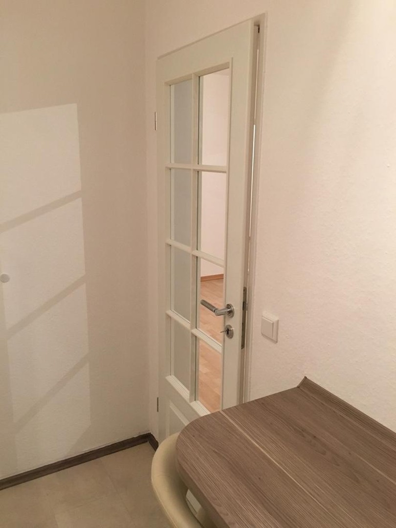 Wohnen im Dachgeschoß einer 2 Zimmer Wohnung in Hilden-Nord – Hilden – Vorschaubild 7