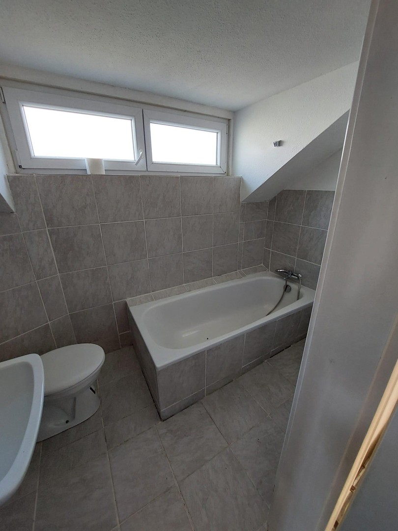 Provisionsfrei – 3 Fam Haus in Überlingen a.S.: Investitionsobjekt mit Potenzial – Überlingen – Vorschaubild 13