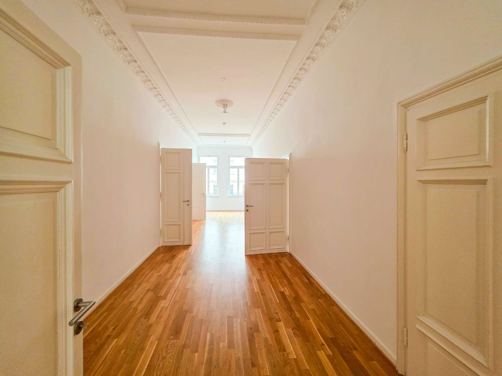 Bachviertel | Sanierung 2012 | Stellplatz | Balkon | Fußbodenheizung – Leipzig – Vorschaubild 2