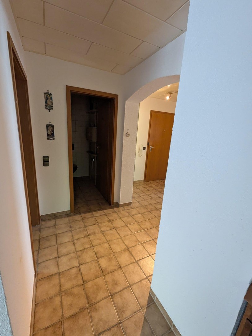 bezugsfreie 3-Zimmer-Wohnung mit Tageslichtbad & Carport in ruhiger Lage von Pfinztal-Wöschbach – Pfinztal – Vorschaubild 11