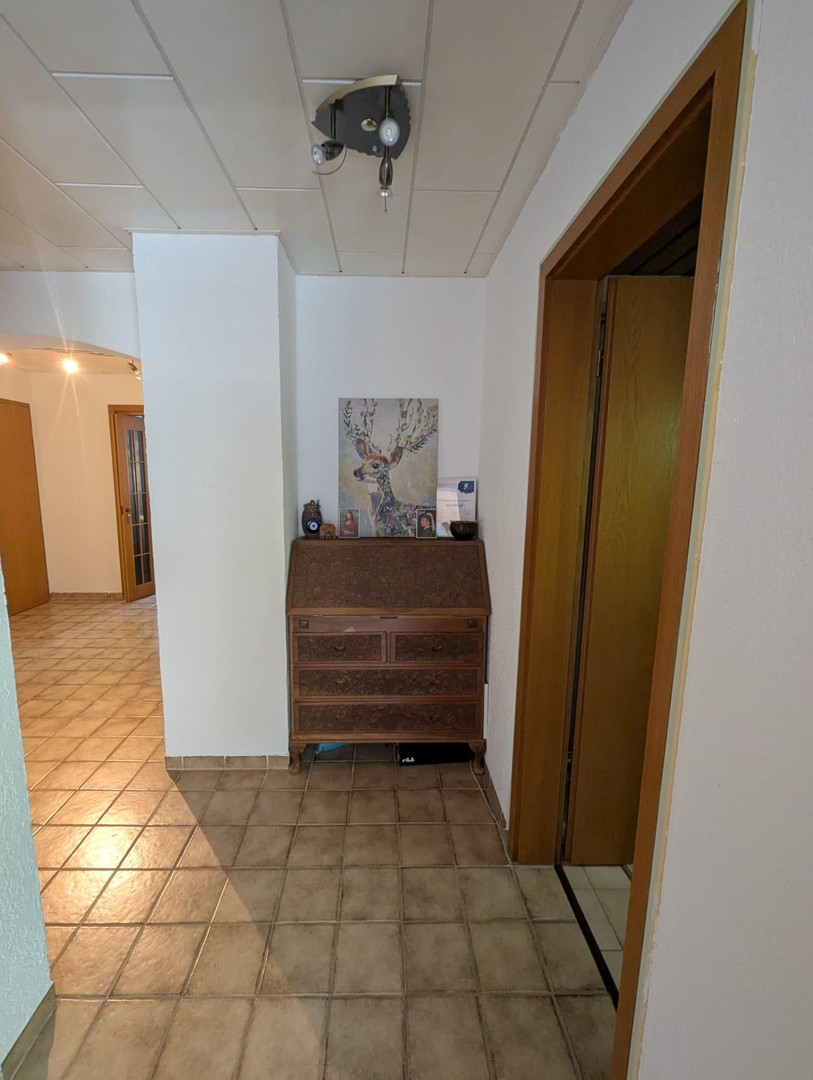 bezugsfreie 3-Zimmer-Wohnung mit Tageslichtbad & Carport in ruhiger Lage von Pfinztal-Wöschbach – Pfinztal – Vorschaubild 12