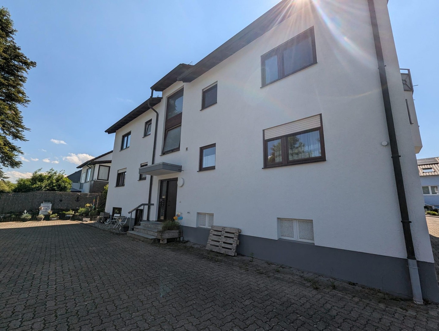 bezugsfreie 3-Zimmer-Wohnung mit Tageslichtbad & Carport in ruhiger Lage von Pfinztal-Wöschbach – Pfinztal – Vorschaubild 14