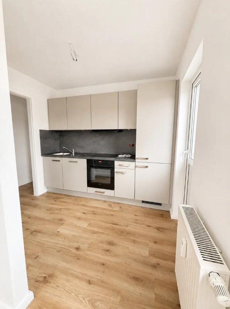 °°Frisch sanierte°° sonnige 3 Zimmer Wohnung mit Balkon und neuer Einbauküche – Blankenfelde-Mahlow – Vorschaubild 4