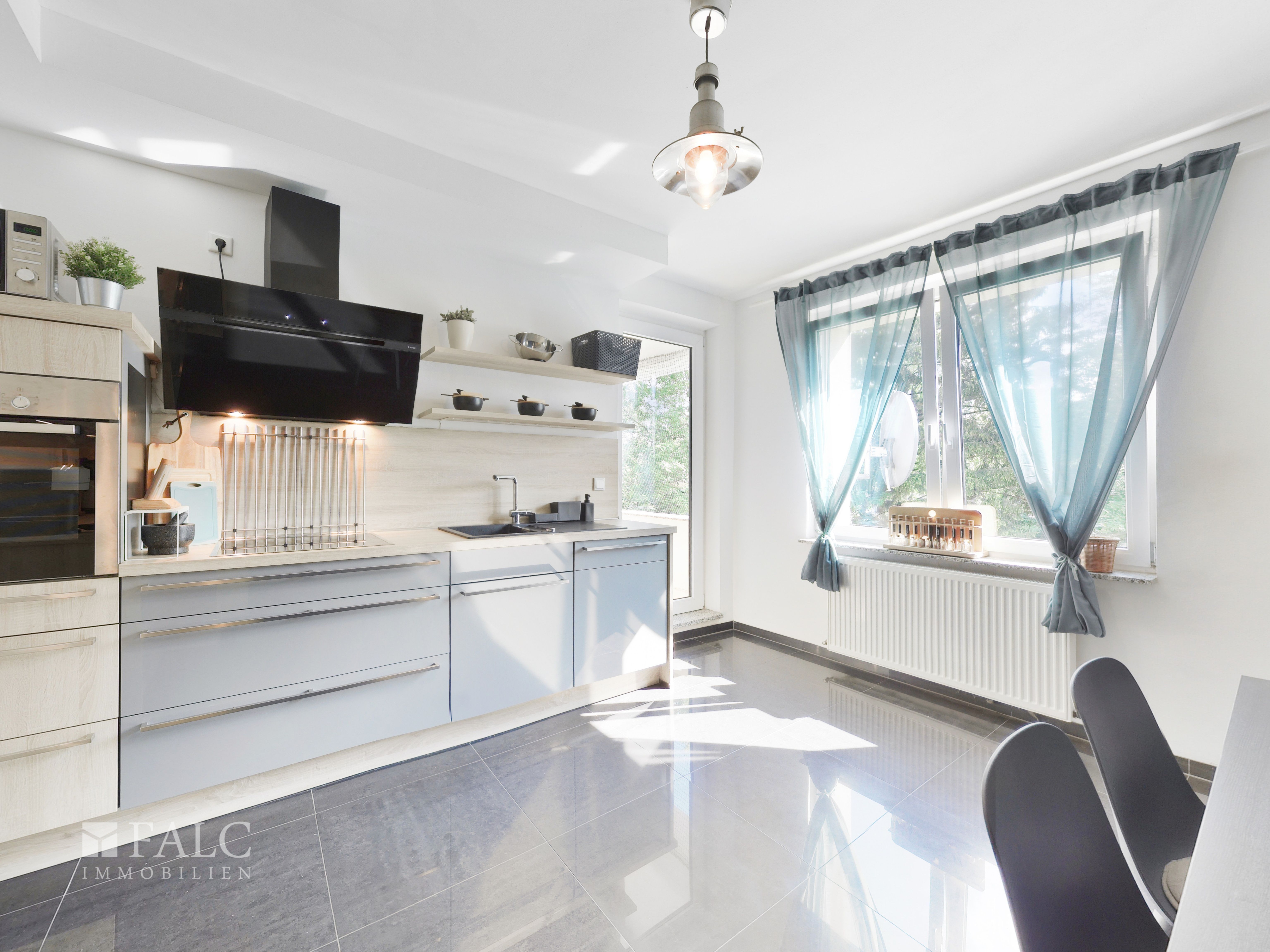Maisonetteflair trifft Stadtleben: Stilvolle 3 Zimmerwohnung über den Dächern von Elberfeld! – Wuppertal – Vorschaubild 2