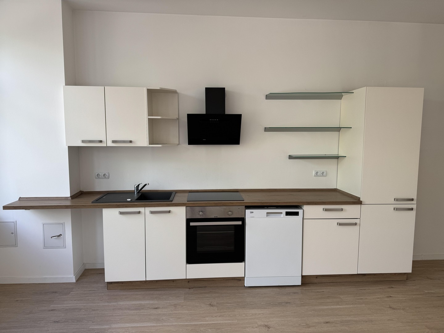 TOP 3 Raum Whg (88qm) mit großer Terasse in Bergen City – Bergen – Vorschaubild 2