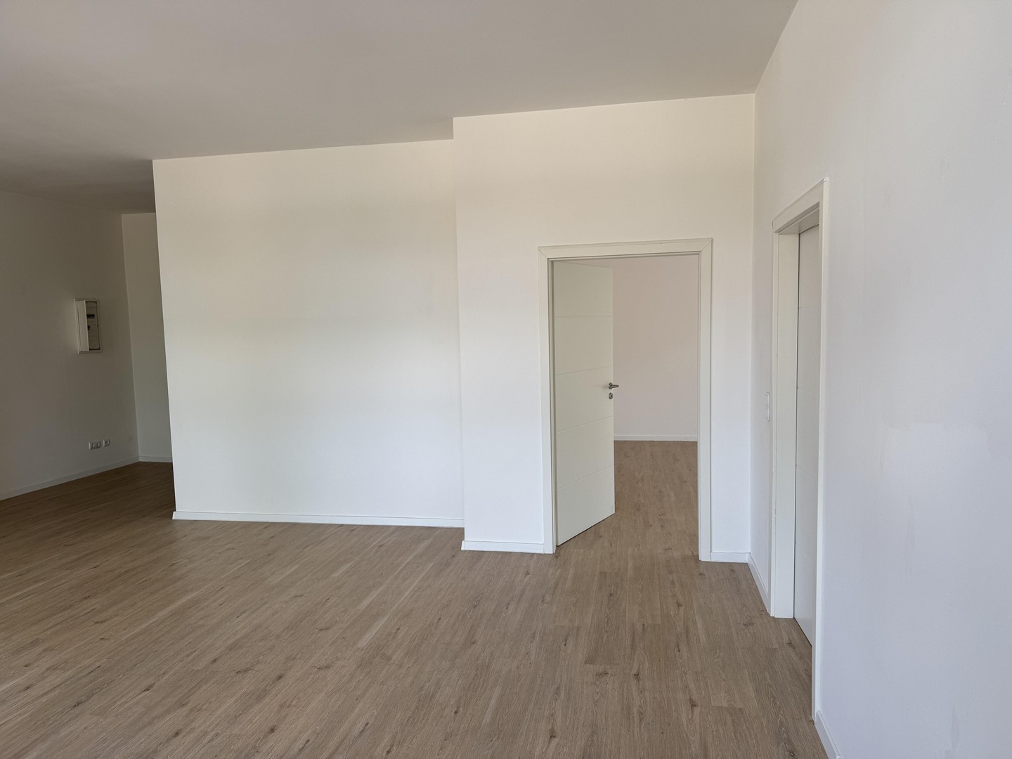 TOP 3 Raum Whg (88qm) mit großer Terasse in Bergen City – Bergen – Vorschaubild 4