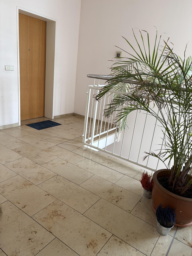 3-Zimmer Endetagen-Wohnung mit Südloggia und Tiefgaragen-Stellplatz – Norderstedt – Vorschaubild 11