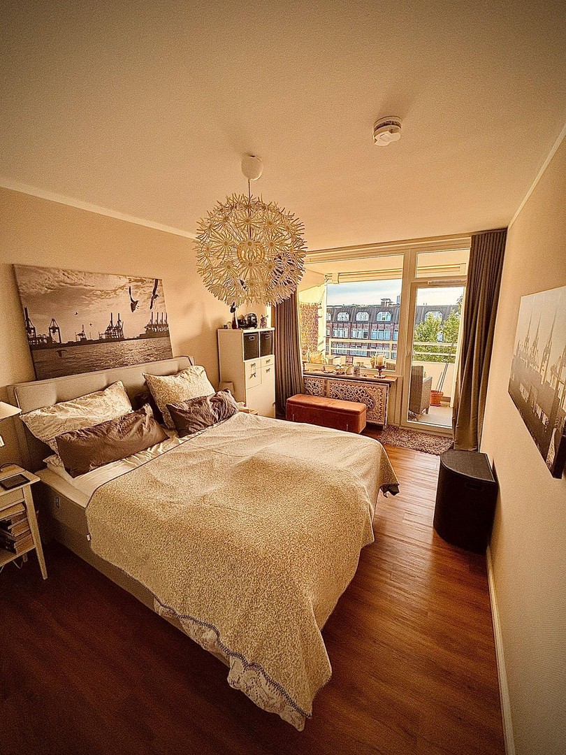 Von Privat urbane Wohnung mit Aussicht – Hamburg – Vorschaubild 11