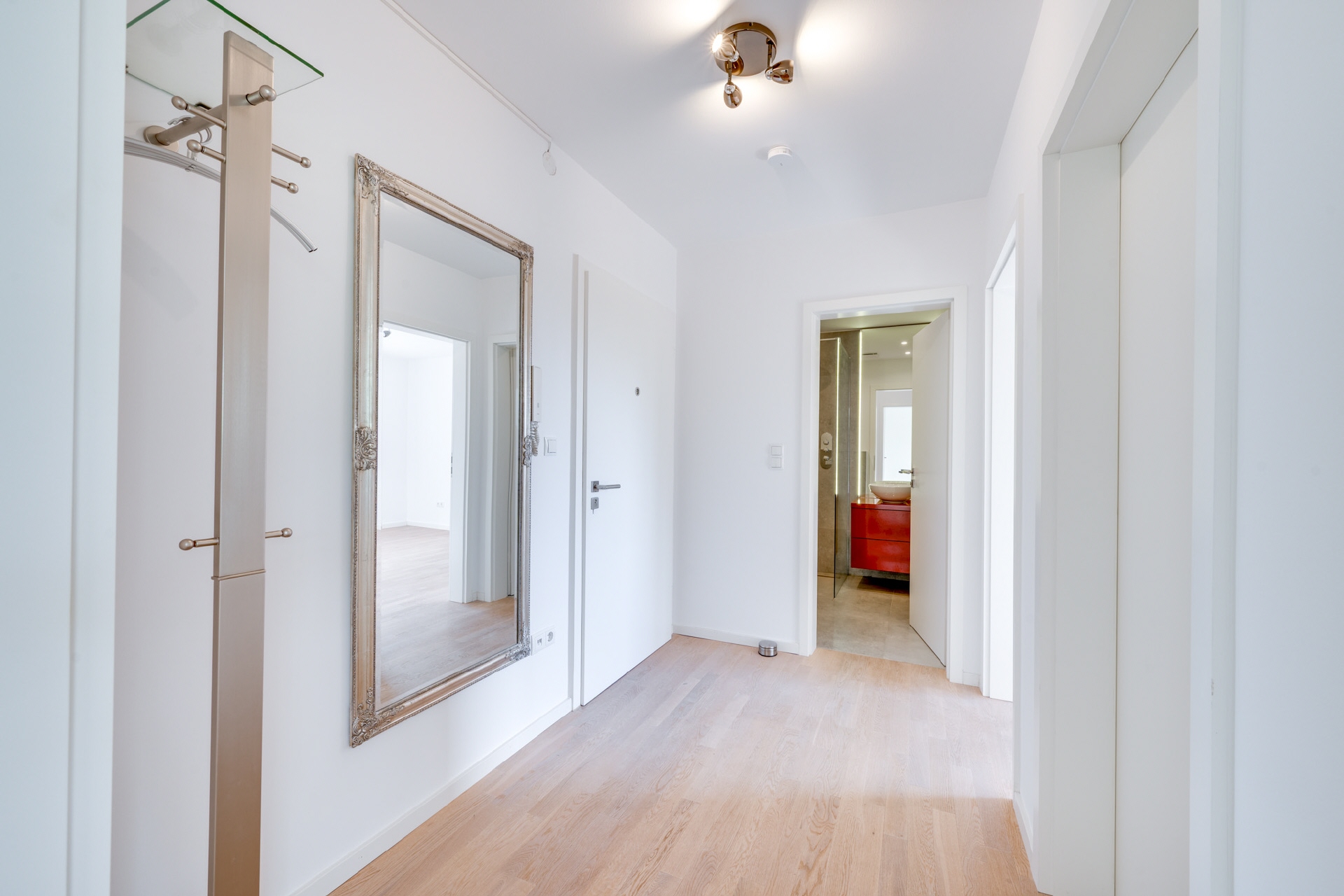 AIGNER - Lichtdurchflutete Wohnung in ruhiger Stadtlage – München – Vorschaubild 7