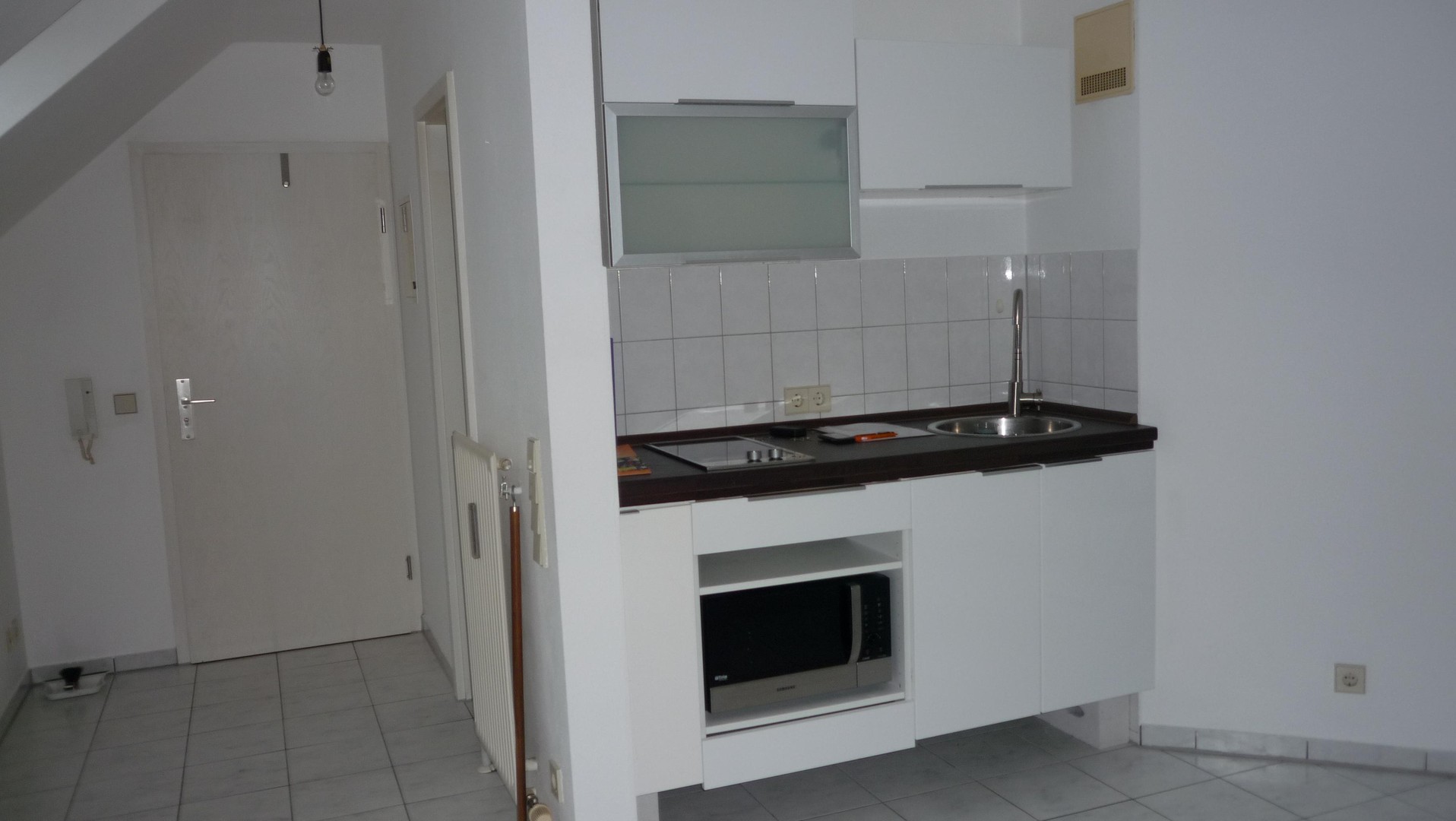 Ein-Zimmer-Apartment Nähe Uni Hohenheim – Stuttgart-Birkach – Vorschaubild 3