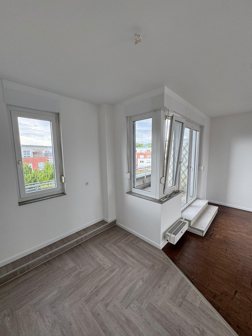 Lichtdurchflutetes Penthouse mit zwei Terrassen - hochwertig saniert in begehrter TH-Nähe – Köln – Vorschaubild 16