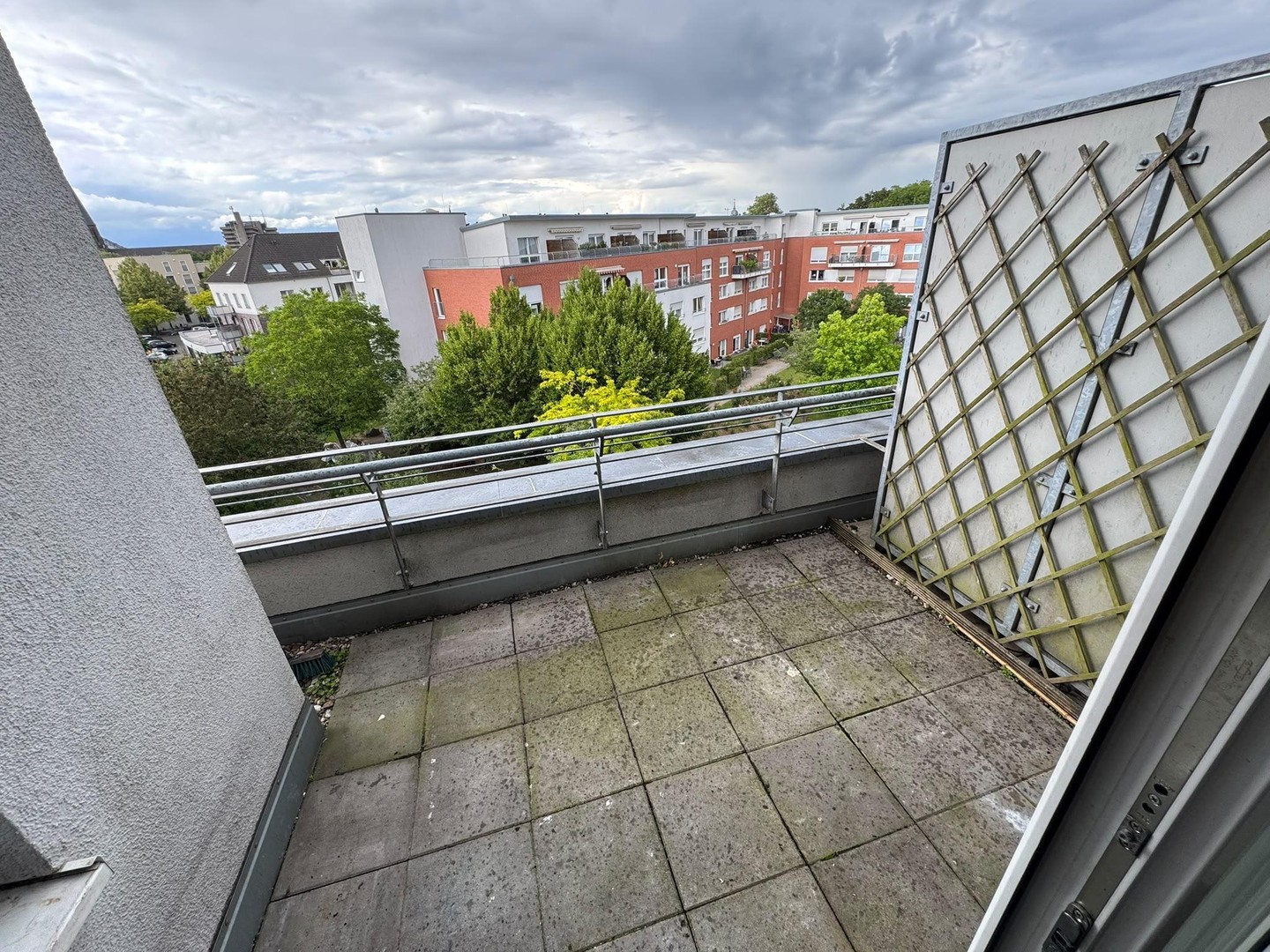 Lichtdurchflutetes Penthouse mit zwei Terrassen - hochwertig saniert in begehrter TH-Nähe – Köln – Vorschaubild 17