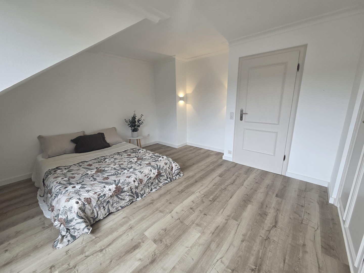 Stilvolle 4-Zimmer-Wohnung in ruhiger, zentraler Lage von Viersen - bezugsfertig & provisionsfrei – Viersen – Vorschaubild 17