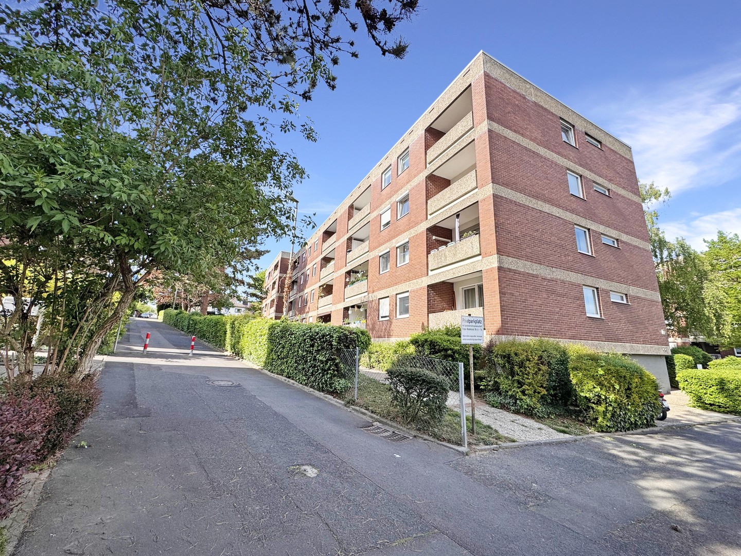 Einzugsbereit und Provisionsfrei * Sonnendurchflutete 2-Zi.-Whg. Stellplatz / sonnig. Balkon – Wiesbaden – Vorschaubild 16