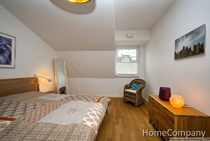 Komfortable Wohnung mit Aufzug, Dachterrasse und Tiefgaragenstellplatz in Düsseldorf Unterbilk – Düsseldorf – Vorschaubild 7