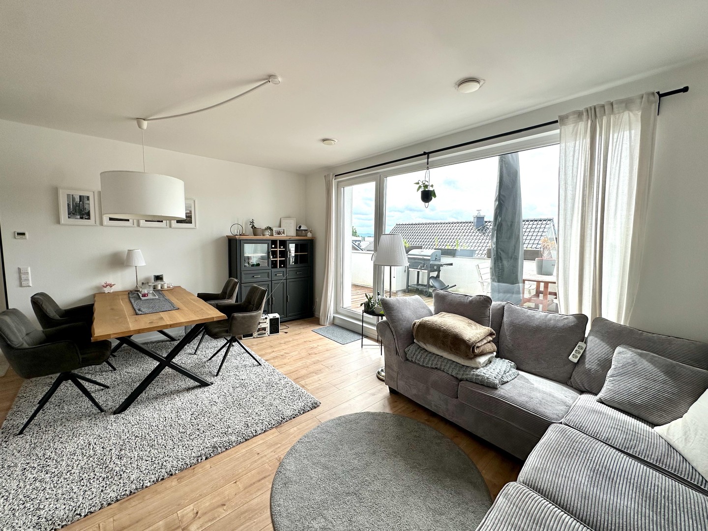 Energieeffizientes - 2 Zimmer - Penthouse mit Dachterrassen und Weitblick – Hildesheim – Vorschaubild 12