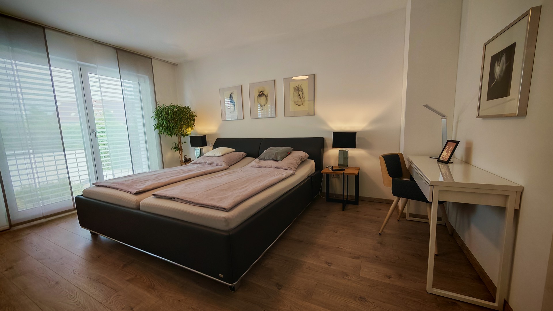 Zeitlose Eleganz trifft modernen Wohnkomfort – hochwertiges Reihenhaus mit exklusivem Interior – ALTDORF B. NUERNBERG – Vorschaubild 18