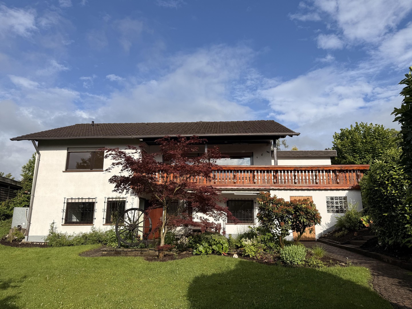 Gepflegtes Einfamilienhaus mit EBK, Balkon, schön angelegtem Garten und Aussicht – Waldbröl – Vorschaubild 20