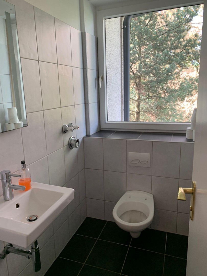 Sehr ruhige und sehr gut geschnittene 111 qm 3-Zimmer-Wohnung in Alt-Laim, wunderschöner Ausblick – München – Vorschaubild 20