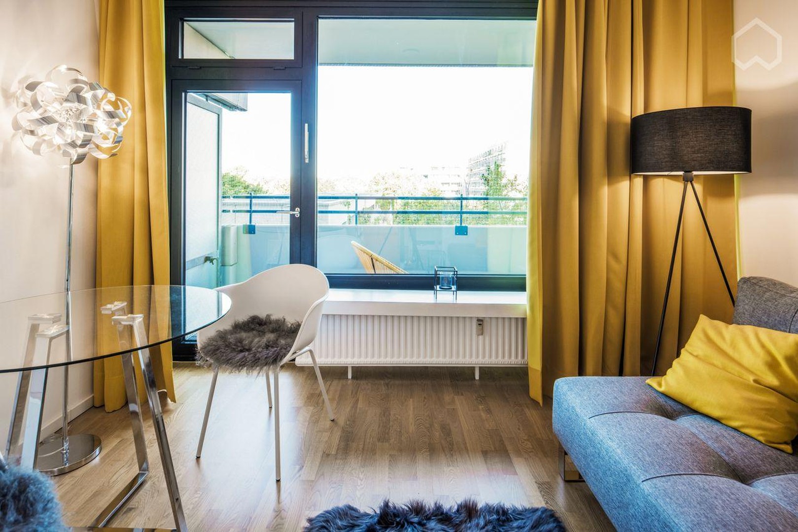 Haidhausen: Stilvolles 1-Zimmer-Apartment mit West-Balkon – AfA-Vorteil & Erbpacht