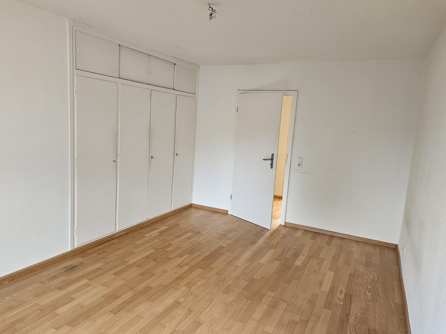 Drei-Zimmer-Wohnung in zentraler Lage von Freiburg-Haslach – Freiburg – Vorschaubild 4