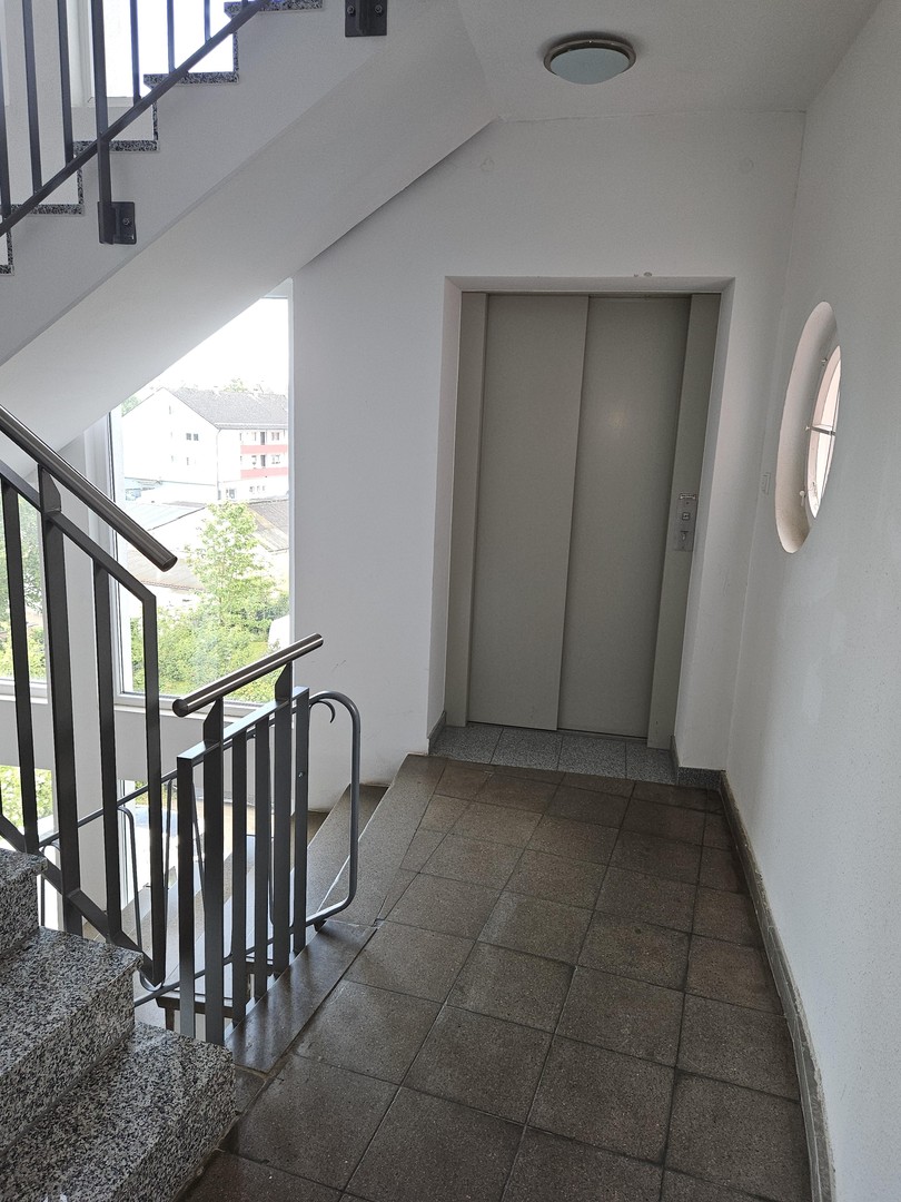 Drei-Zimmer-Wohnung in zentraler Lage von Freiburg-Haslach – Freiburg – Vorschaubild 19
