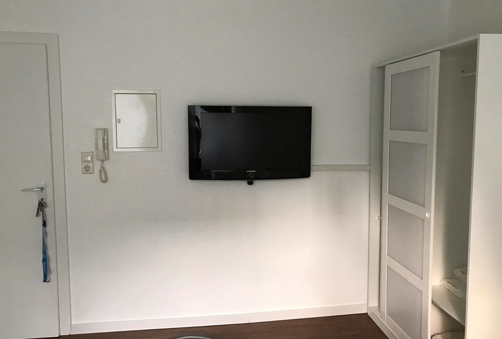 Neuwertige und möblierte Wohnung in Kleefeld (in der Nähe MHH) – Hannover – Vorschaubild 12