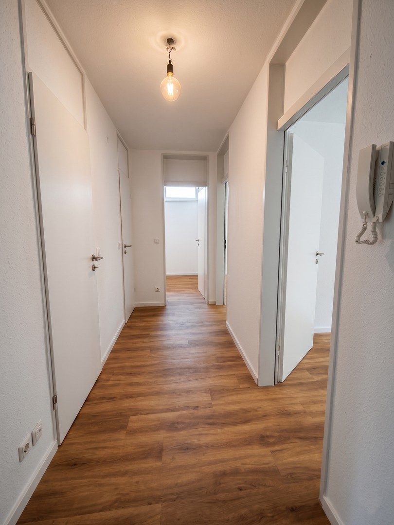 Hochwertig saniert & sofort bezugsfrei: Moderne 3,5 Zimmer-Wohnung mit Balkon, Garage – Ettenheim – Vorschaubild 16