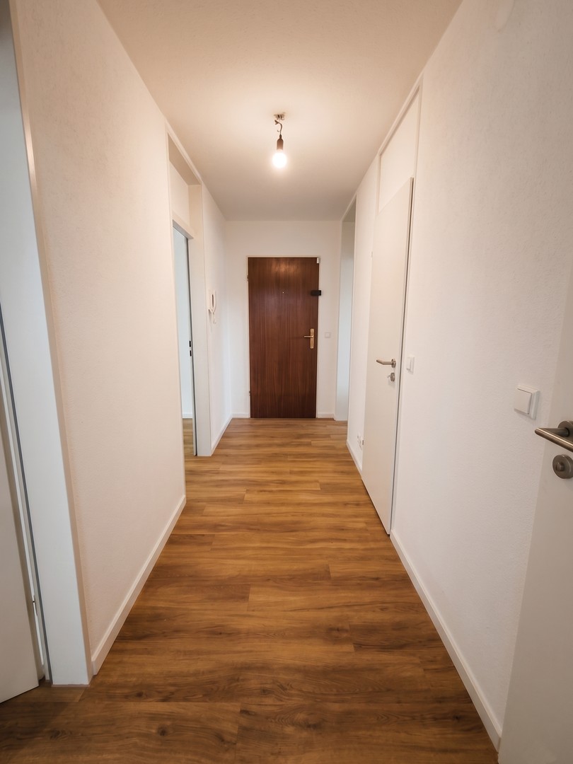 Hochwertig saniert & sofort bezugsfrei: Moderne 3,5 Zimmer-Wohnung mit Balkon, Garage – Ettenheim – Vorschaubild 17