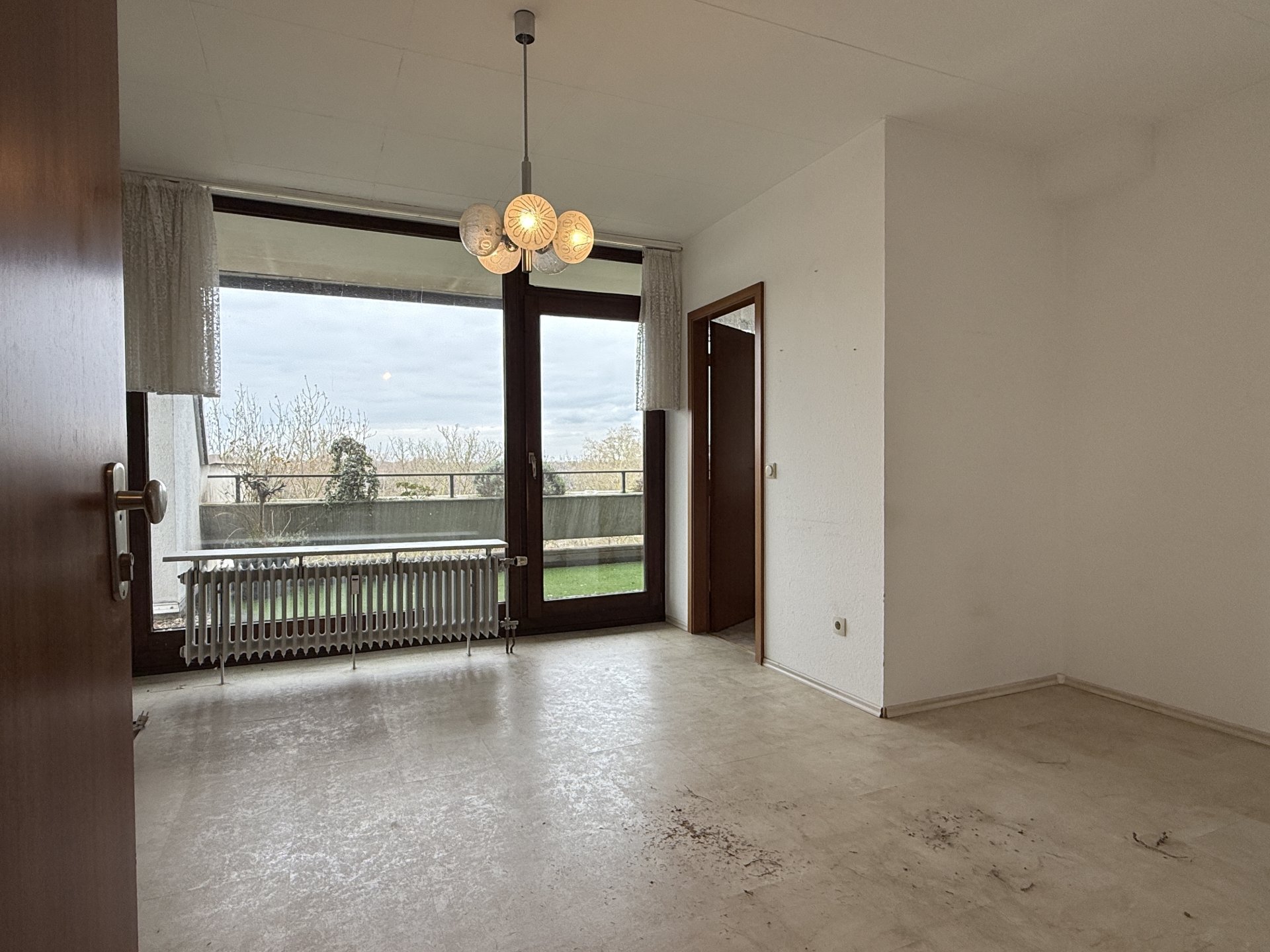 3-ZI.-WHG. MIT ANGRENZENDEM APARTMENT, DACHTERASSE UND 2 PKW-STELLPLÄTZEN IN CITYNÄHE ZU KAUFEN!! – Krefeld – Vorschaubild 15