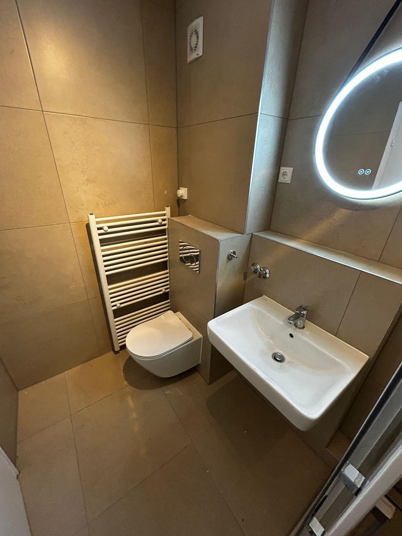 Teilmöbliertes Apartment / Wohnung - EBK & neues Badezimmer – Mönchengladbach – Vorschaubild 3