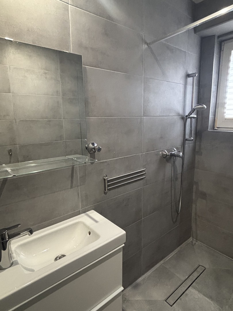 Modernisierte 3-Zimmer-Wohnung mit Balkon & Einbauküche in zentraler Lage von Mönchengladbach – Mönchengladbach – Vorschaubild 8