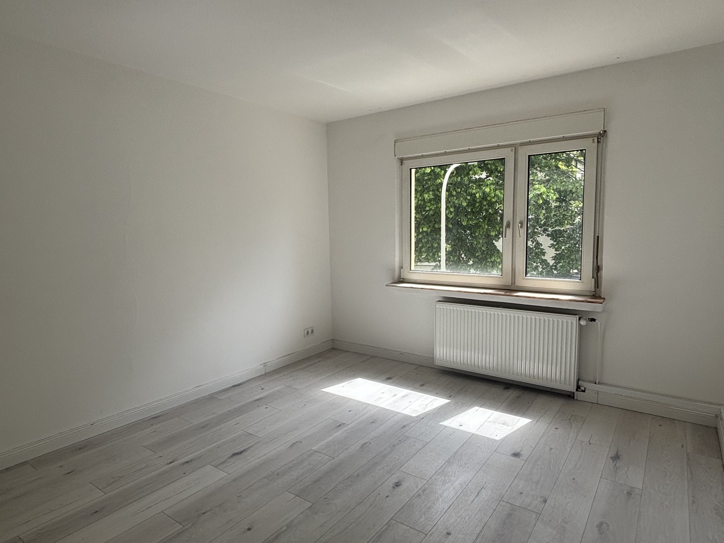 Modernisierte 3-Zimmer-Wohnung mit Balkon & Einbauküche in zentraler Lage von Mönchengladbach – Mönchengladbach – Vorschaubild 14