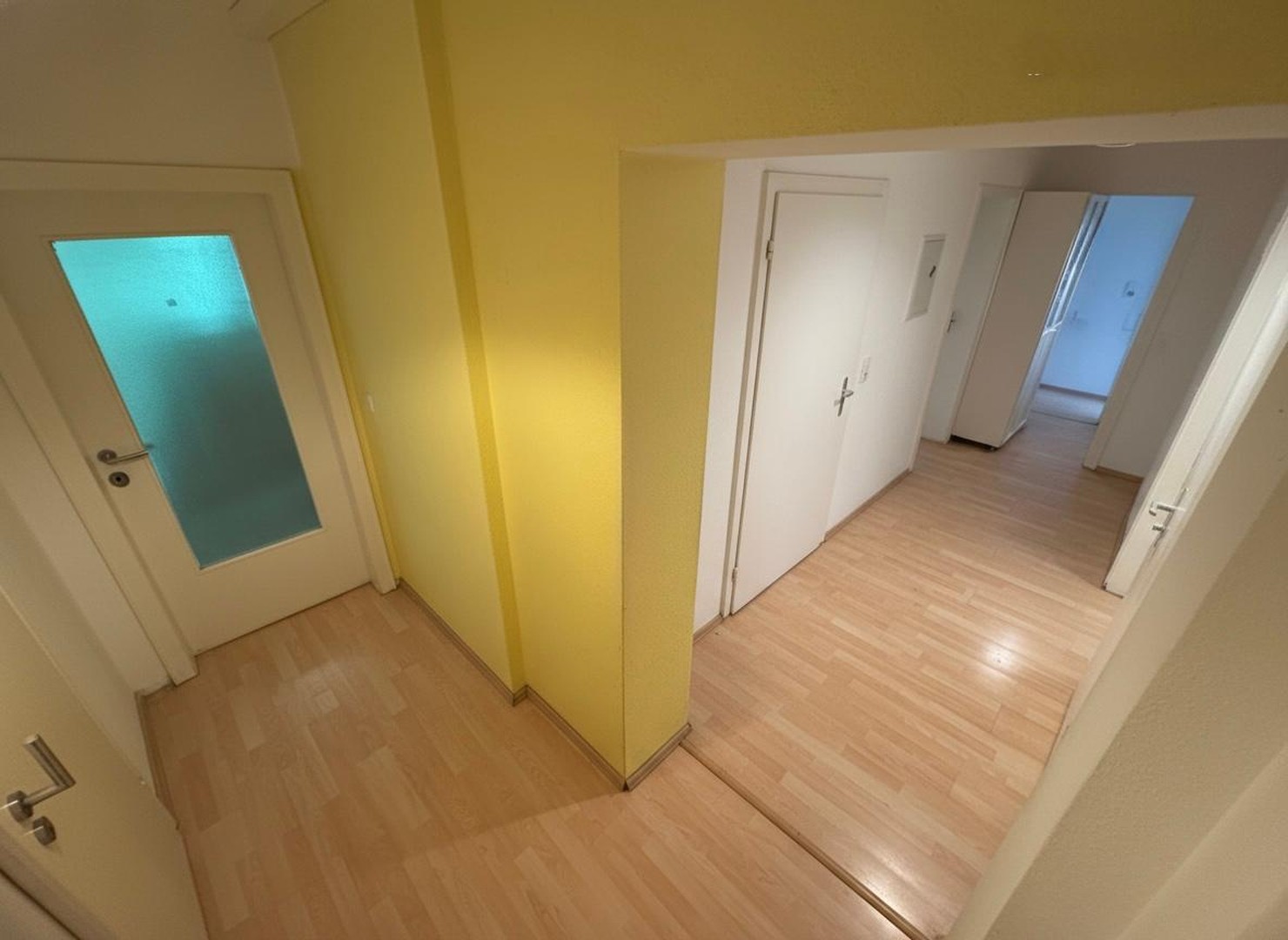 Erstbezug nach Sanierung: 5,5 Zimmer Apartment mit 2 Bädern, Balkon und EBK – Wuppertal – Vorschaubild 9